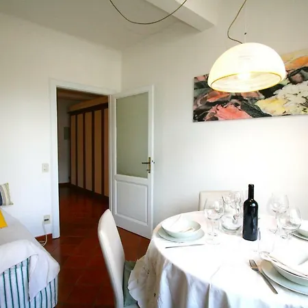 The Ditch's House Lucca